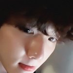 얘는 남친짤 무한 제조기 맞나봐