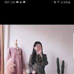 플라워원피스에 흰 벨<b>크로</b> 운동화 에바?