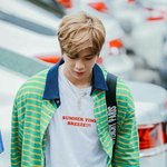 [강다니엘] <b>이사진</b> 첨 보는거 같은데 느낌 좋아