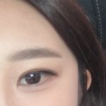 1년 만에 눈화장 했는데 좀 봐줘 제블 도와저바