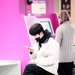 [모두드루와] 공항에서 <b>인증</b>한 김재환 워너원 사랑