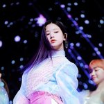 [댓글부탁해] ㅇㅇㅈㅇ 걸그룹<b>초동</b>1위했다고해서 궁금한데