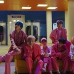 [방탄소년단] 탄이들 티저에 여자분 누군가 궁금했거든 이사람이네