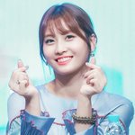 [댓글부탁해] 모모랑 이채연둘중에