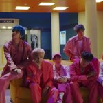 [방탄소년단] <b>모델</b>인가?