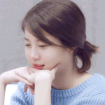 <b>수수</b>한 여자 머리 단발로 잘라보라고?