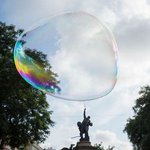 절묘한 <b>찰나</b>의 순간을 캡쳐