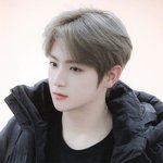 눈,코,입 <b>얌전</b>하게 잘생긴 남돌