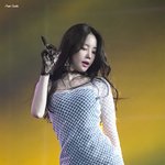 [드루와] <b>그물망</b>을 입어도 돋보이는 손나은 비쥬얼