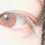 나 눈 완전 <b>갈색</b>이다