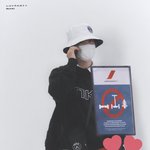 [EXO] 준면이 <b>자서전</b> 읽는대