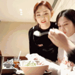 뿡탄 <b>작년연말</b> 시상식마다 너무 나대더라