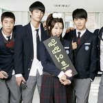 니들은 응답 시리즈 중