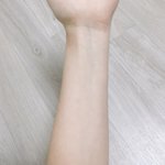 나 <b>팔목</b> 얇은거야 보통인거야