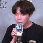 [드루와] 방탄 <b>주량</b>막내 가 디오니소스(술 의 신)란 곡을 창작했다...