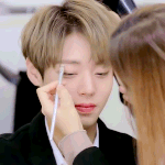 [댓글부탁해] +) 박지훈이 스텝 쳐다봄