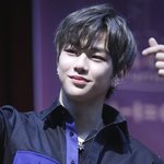 [강다니엘] 다니엘 가끔 외국인 느낌 나는거 신기해