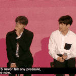 [방탄소년단] 나<b>본방</b>보는데