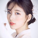 퍼스트룩 화보 찍었던 여자 연예인