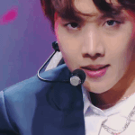 [엔터톡] 오늘 뮤뱅 방탄 제이홉의 눈빛 <b>발사</b>