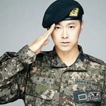 전역 2주년인 아이돌