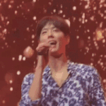 팬들 <b>시선</b>이 조금 부담스러웠던 박보검