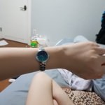 시계 <b>멀리</b>차는거 ㄱㅊ?