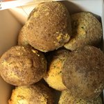 뿌링치즈볼 시켰는데 <b>개욕</b>나옴 ㄷ ㄷ