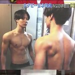 [댓글부탁해] 샤베쿠리에서 공개된 샤이니 <b>태민</b> 몸매.JPG