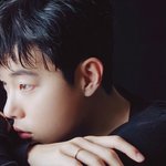 류준열이 <b>텀블러</b> 들고 다니는 이유