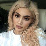 [댓글부탁해] <b>카일리</b>같은 얼굴형은 어떤얼굴형임??