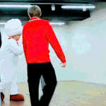 [방탄소년단] 남준이 태앱 비하인드 지금 다 봤는데