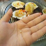[이것좀봐줘] 조개구이 먹다 <b>진주</b> 발견!!!