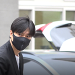 [댓글부탁해] 배우 이민호 소집<b>해제</b> 전 마지막 출근