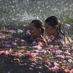 너네 같음 100만원으로 뭐할래