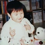 [강다니엘] 찐애기때 사진 <b>선명</b>하게