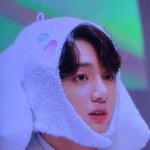 팬들 덕에 토끼모자 <b>도장</b>깨기 하는 정국ㅋㅋㅋ