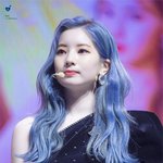 지치지 않고 리즈 <b>갱신</b>하는 여돌