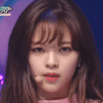 <b>정연</b> 긴머리 대박