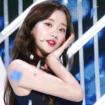 [댓글부탁해] <b>여</b><b>돌</b>들 <b>무대</b>에서 앞머리 어케 하는지 아는 사람 ㅠㅠ