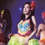 얘들아 나 다리 짧은지 좀 봐줘...