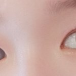 [댓글부탁해] 얘들아 나 눈화장 일케 하고<b>다님</b> (+