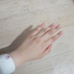 [댓글부탁해] 내 손만 봤을때 나 좀 <b>통통</b>할거 같아??