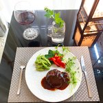 [내가한요리] <b>혼밥</b>)후딱 만들어 먹는 햄벅스테이크