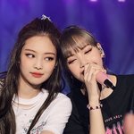 블핑 블랙핑크 제니 <b>리사</b>