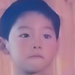 [댓글부탁해] 누가 어릴 때 사진이게?