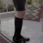 [강다니엘] 발<b>동동</b> 귀여워