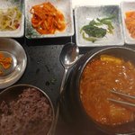 동대문 현대아울렛 온드린 삼겹김치<b>찌개</b>