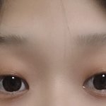 [댓글부탁해] <b>이런색</b> 섀도우나 팔레트 추천좀 ㅠㅠ