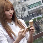 트와이스 모모 <b>마리</b>몬드 케이스